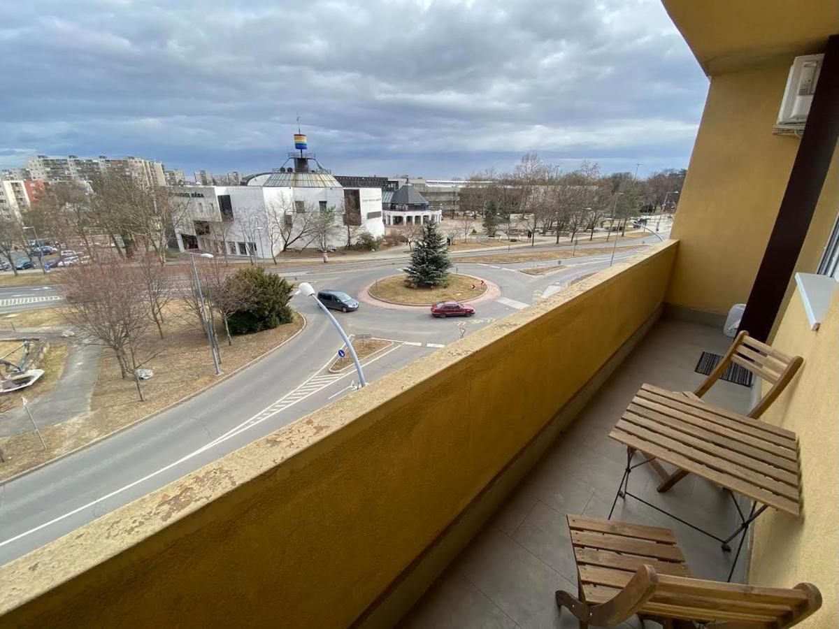 Chill Apartman Μίσκολτς Εξωτερικό φωτογραφία